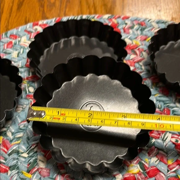 Roshco Black Tart Pan Set of 6 - Picture 4 of 6